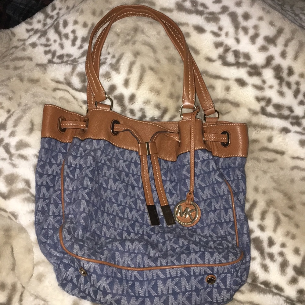 Micheal Kors denim shoulder bag!!!